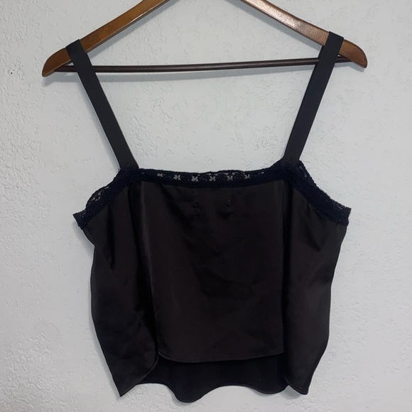 Women's Urban Outfitters Black Satin Lace Camisole - Picture 8 of 10